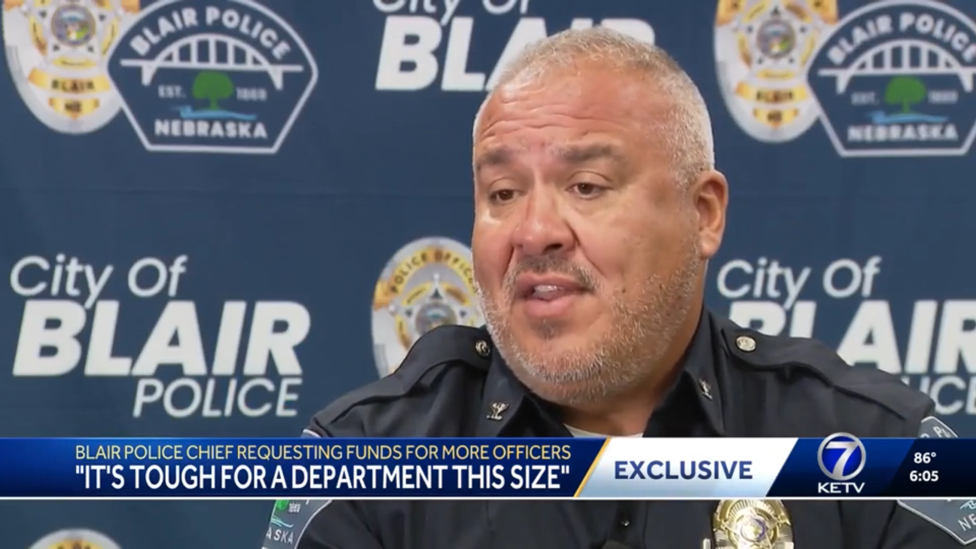 PoliceOfc.com Media Banner in news conference with Blair NE Police 